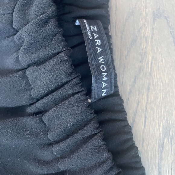 Zara's slip-on straight leg black/white side strip pants size L for women - Picture 6 of 8